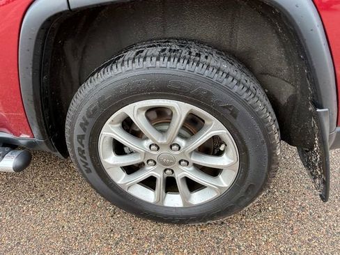 Used 2014 Jeep Grand Cherokee Limited AWD/4WD image 35