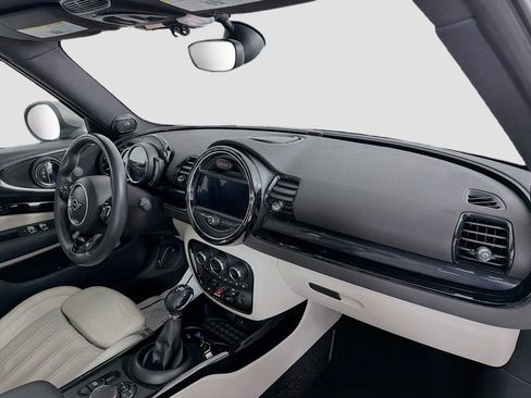 Used 2019 MINI Cooper Clubman S w/ Starlight Blue Edition image 32