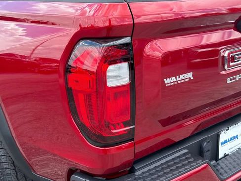 Used 2025 GMC Canyon AT4 AWD/4WD image 11
