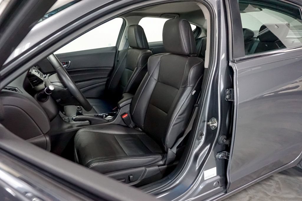 Used 2014 Acura ILX w/ Premium Package FWD image 9