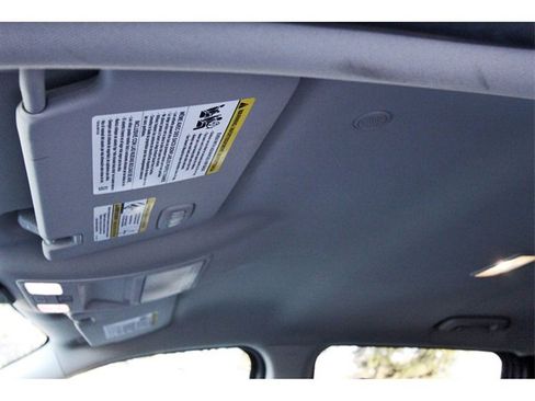 Used 2024 Ford Ranger Lariat w/ FX4 Off-Road Package image 27