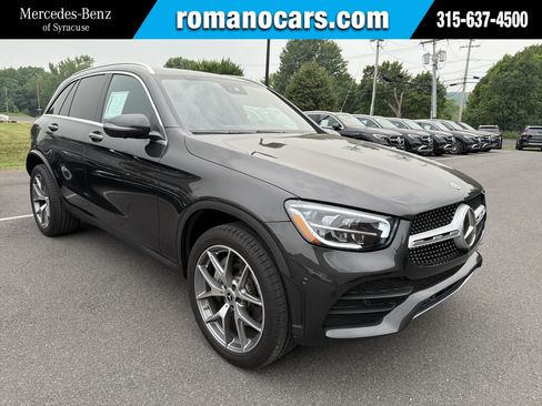 Used 2022 Mercedes-Benz GLC 300 4MATIC image 1