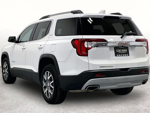 Used 2022 GMC Acadia SLT w/ Preferred Package FWD image 15