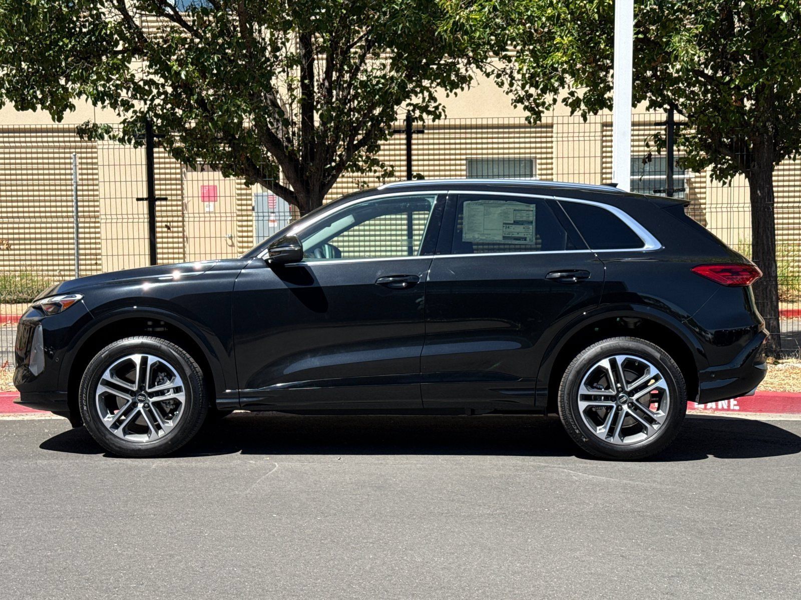 New 2026 Audi Q5 Premium AWD/4WD image 3