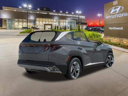 Used 2025 Hyundai Tucson SEL FWD image 34