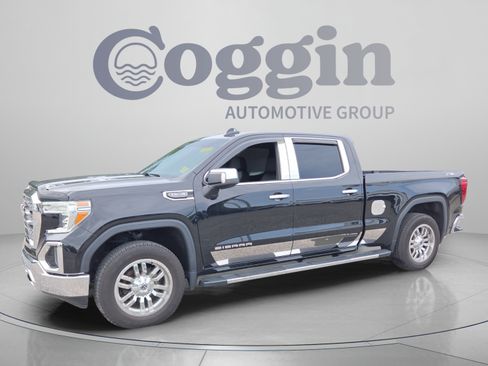 Used 2021 GMC Sierra 1500 SLT w/ X31 Off-Road Package AWD/4WD image 1
