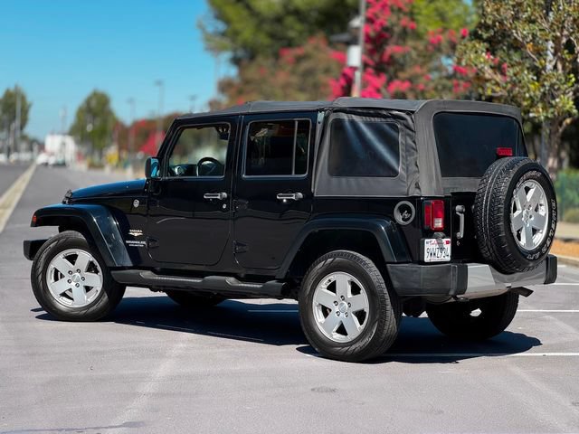 Used 2012 Jeep Wrangler Unlimited Sahara AWD/4WD image 14