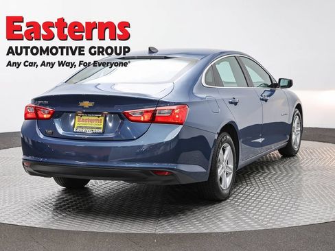Used 2024 Chevrolet Malibu LS FWD image 5