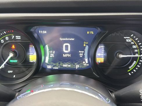 Used 2025 Jeep Wrangler Unlimited Sahara w/ Safety Group AWD/4WD image 29