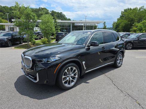 New 2026 BMW X5 xDrive50e w/ Climate Comfort Package AWD/4WD image 7