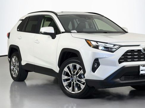 Used 2025 Toyota RAV4 XLE Premium w/ Weather Package FWD image 14