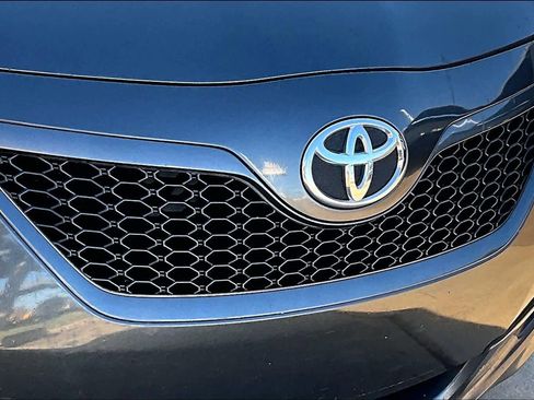 Used 2007 Toyota Camry LE image 24