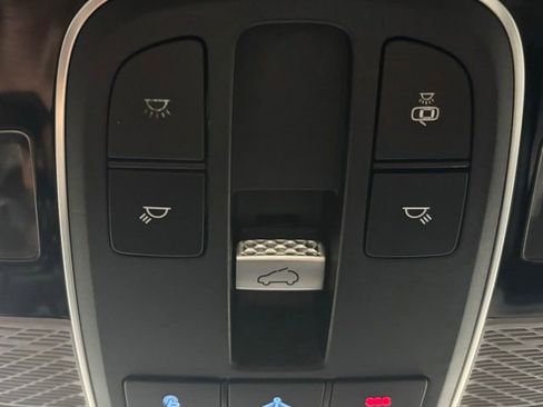 Used 2022 Hyundai Palisade SEL w/ Premium Package FWD image 34