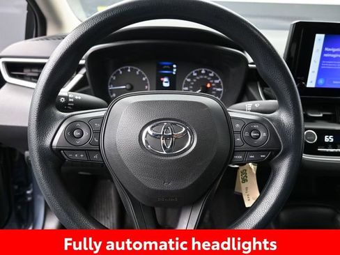 Used 2023 Toyota Corolla LE image 12