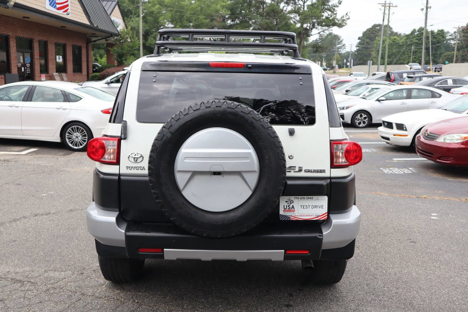 Used 2010 Toyota FJ Cruiser 4WD w/ Upgrade Pkg 2 image 5