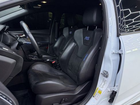 Used 2017 Ford Focus RS image 16
