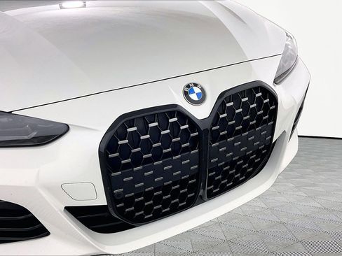 Used 2023 BMW 430i Gran Coupe xDrive w/ M Sport Package AWD/4WD image 28