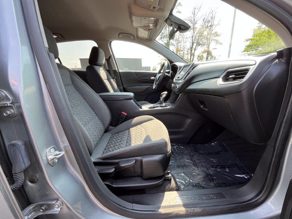 Certified 2024 Chevrolet Equinox LT FWD image 29