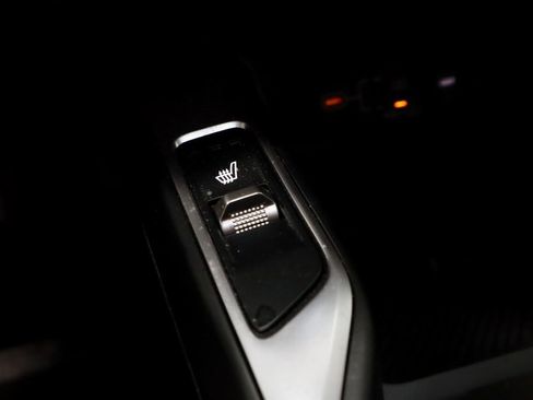 Used 2025 Kia Sorento S w/ Panoramic Sunroof Package FWD image 5