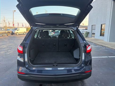 Used 2019 Chevrolet Equinox LS image 25