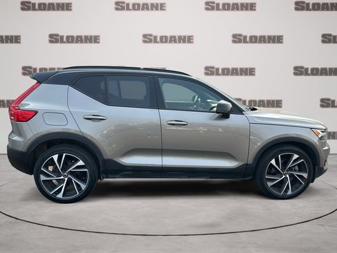 Used 2022 Volvo XC40 T5 R-Design w/ Advanced Package AWD/4WD image 6