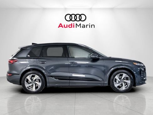 New 2025 Audi Q6 e-tron Prestige image 6