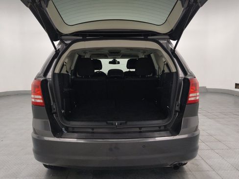 Used 2020 Dodge Journey SE w/ SE Popular Equipment Group FWD image 29