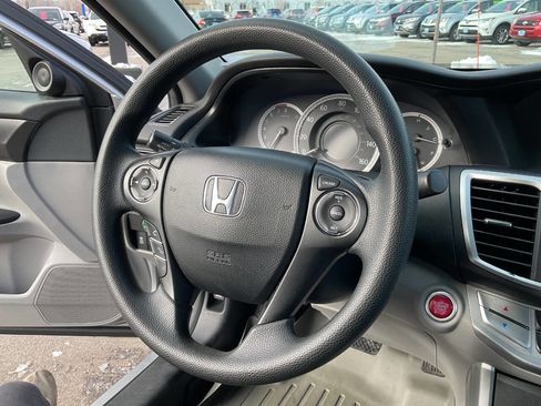 Used 2014 Honda Accord EX image 18