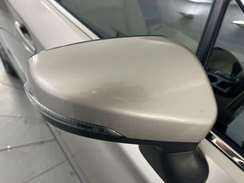 Used 2018 Subaru Outback 2.5i Limited AWD/4WD image 49