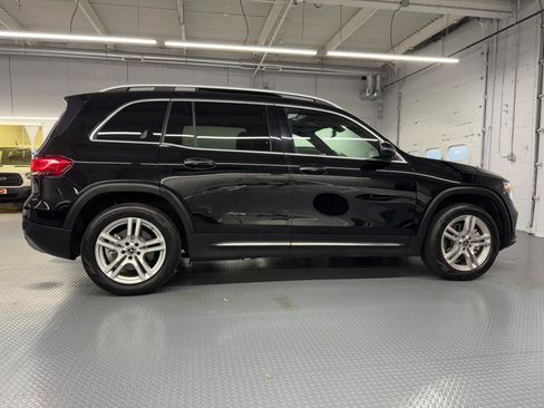 Used 2021 Mercedes-Benz GLB 250 4MATIC image 6