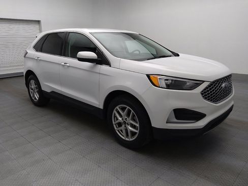Used 2024 Ford Edge SEL image 11