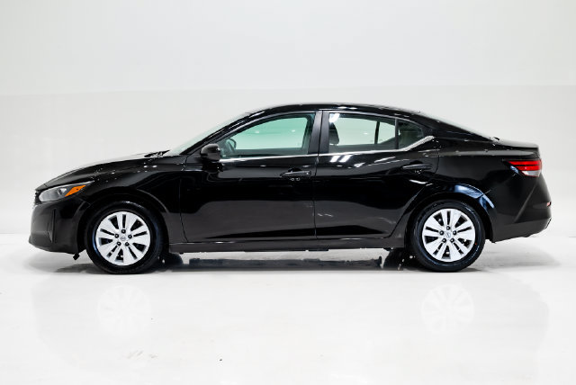 Used 2024 Nissan Sentra S FWD image 26
