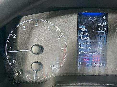 Used 2024 Toyota Corolla LE image 12