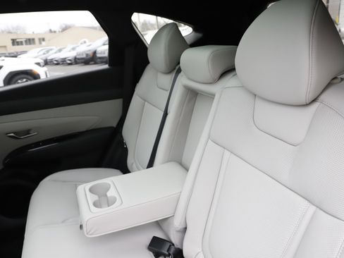 New 2026 Hyundai Tucson Limited image 17