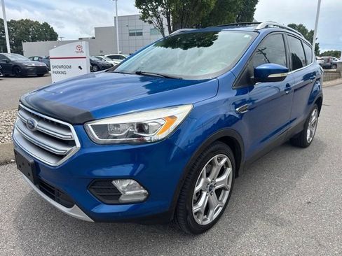Used 2017 Ford Escape Titanium w/ Equipment Group 301A FWD image 1