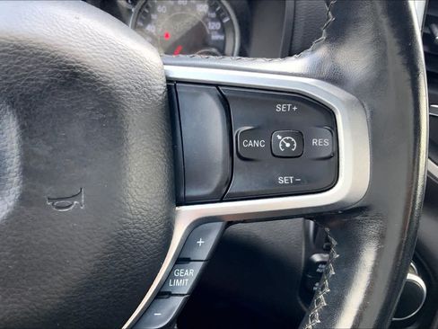 Used 2019 RAM 1500 Big Horn AWD/4WD image 24