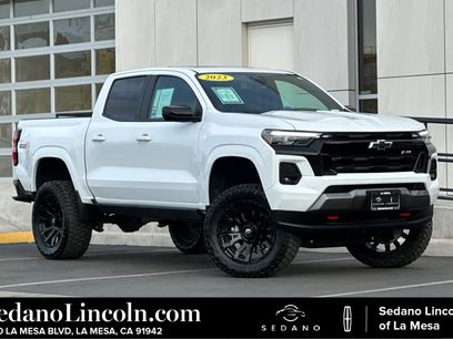Used 2023 Chevrolet Colorado Z71 w/ Z71 Convenience Package 2