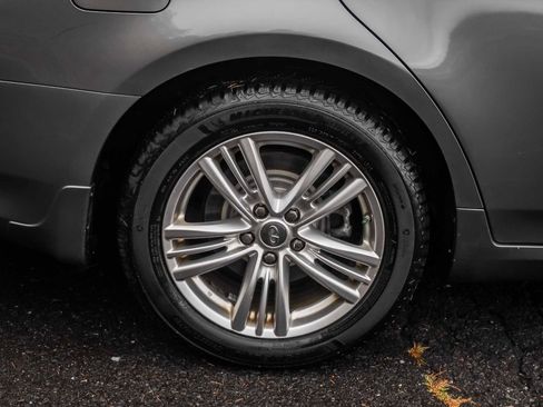 Used 2013 INFINITI G37 x w/ Premium Pkg image 5