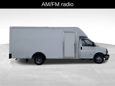 New 2025 GMC Savana 3500 Extended w/ Power Convenience Package image 7