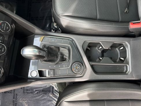 Used 2019 Volkswagen Tiguan SE w/ Panoramic Sunroof Package image 23