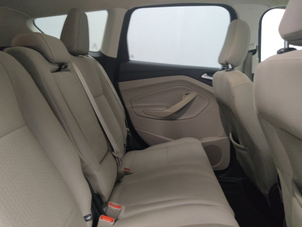 Used 2018 Ford Escape SE FWD image 19