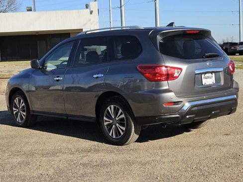 Used 2020 Nissan Pathfinder SV FWD image 6