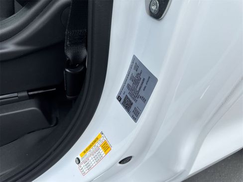 Used 2024 GMC Sierra 1500 Pro w/ Convenience Package image 35