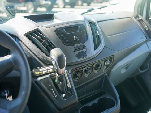Used 2019 Ford Transit 350 XL RWD image 17