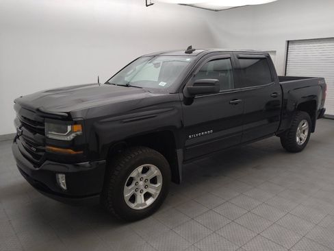 Used 2017 Chevrolet Silverado 1500 LT w/ All Star Edition AWD/4WD image 2