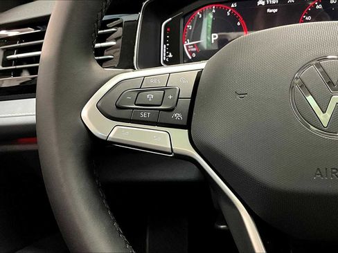 New 2025 Volkswagen Jetta SEL image 16