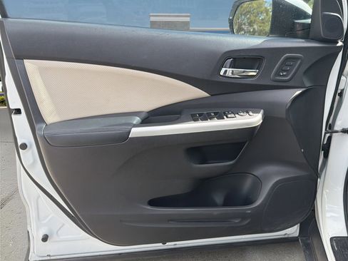 Used 2015 Honda CR-V Touring image 16