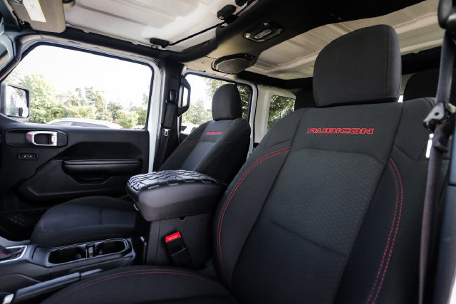 Used 2020 Jeep Wrangler Unlimited Rubicon AWD/4WD image 65