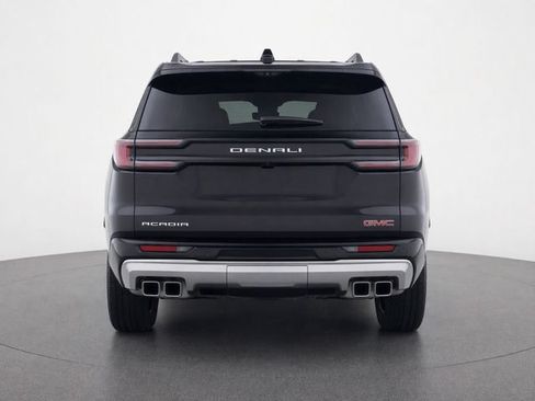 Used 2024 GMC Acadia Denali w/ Super Cruise Package FWD image 7