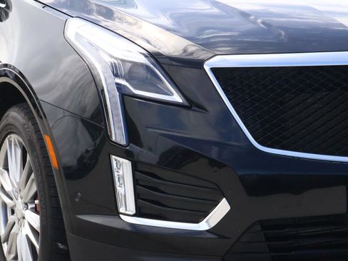 Used 2022 Cadillac XT5 Sportv w/ Technology Package AWD/4WD image 9